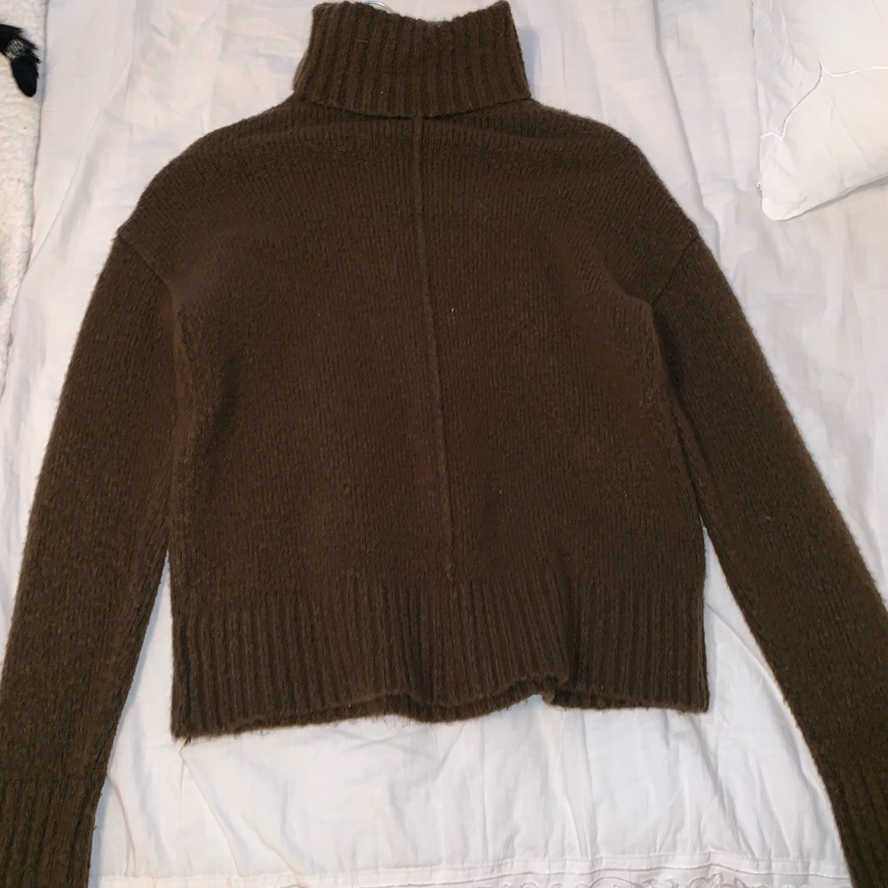 Cute turtle neck sweater